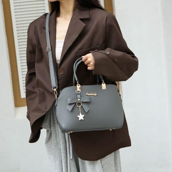 New Design Women's Handbag - Image 5