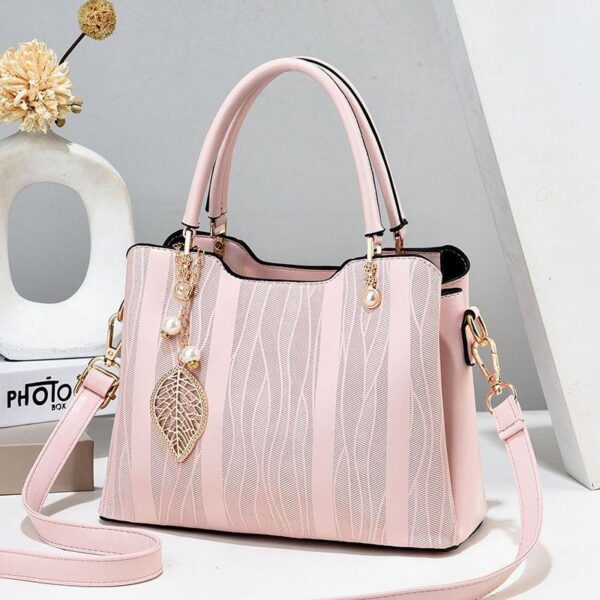 Fashion trade women wholesale vertical stripe road shoulder bag - Image 2