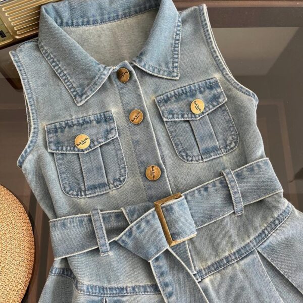 Hot sale Fashionable and Elegant 3-8 years old girl sleeveless lapel denim dress Factory Direct Sale