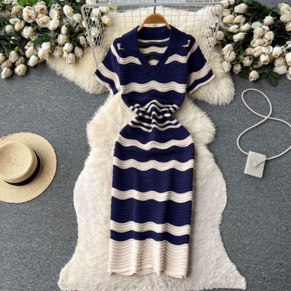 2024 New Striped Knitted Dress For Spring And Summer Temperament Maxi Dress - Image 2