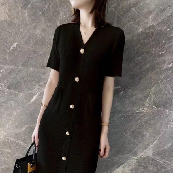 New autumn knitted solid color V-neck button pocket design for women's dress casual oversized dress