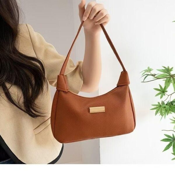 Wholesale Outdoor Casual PU Leather Waterproof Lightweight Shopping Black Shoulder Bag