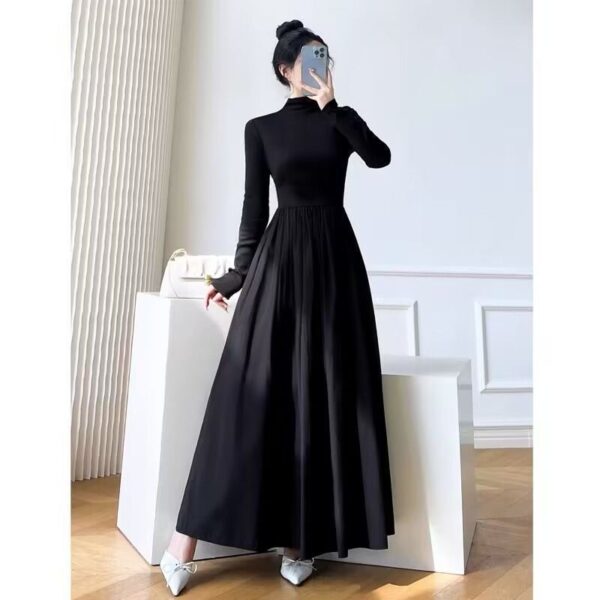 Black long-sleeved Hepburn-style dress women's autumn new high-end waist slim temperament large swing long skirt