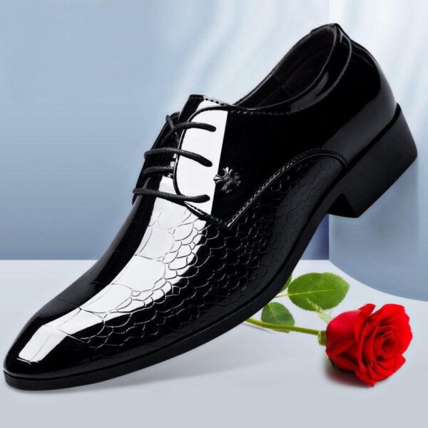 Men's new leather shoes British Korean version pointed toe formal business versatile casual shoes trendy lace-up young men's shoes - Image 5