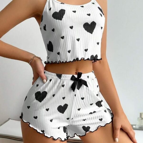 Newest popular 2024 Heart shaped print contrast color home wear front slit halter pajamas set wholesale - Image 5