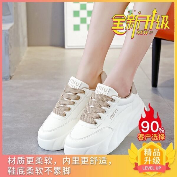 Authentic broken size] Stepping on shit soft-soled small white shoes women's 2024 autumn new thick-soled board shoes non-slip sneakers - Image 3