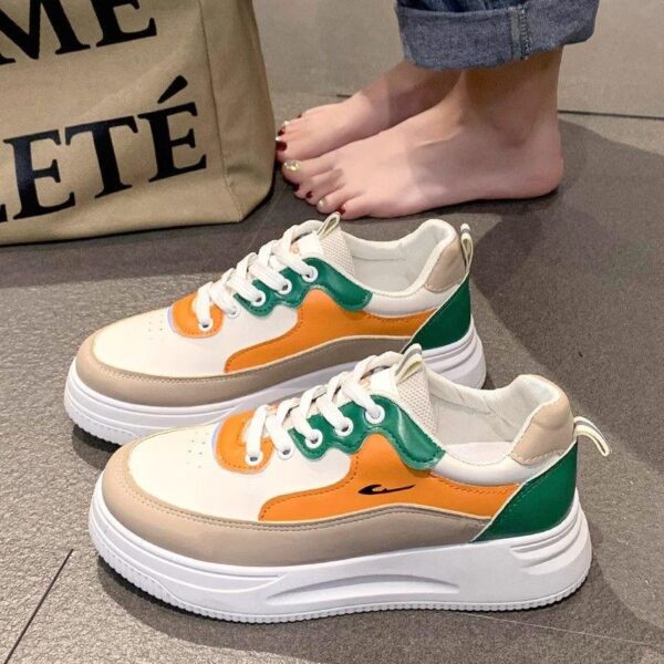 Hot 2024 spring new casual versatile thick-soled fashion spring and autumn women's board shoes small white shoes sneakers