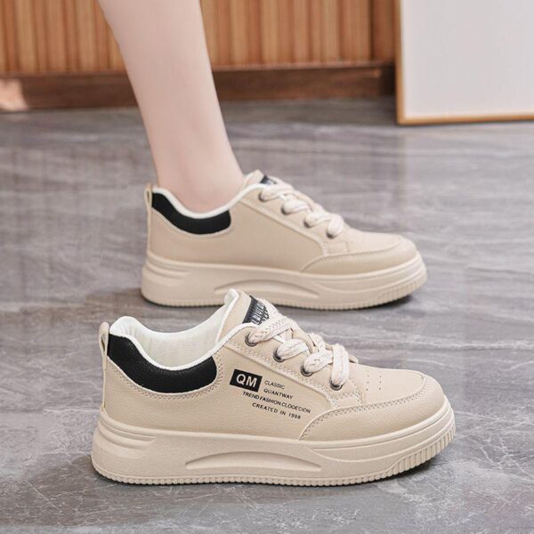 Brand broken size Velcro small white shoes women 2023 spring new Korean version study Raw running board shoes ins breathable women - Image 5