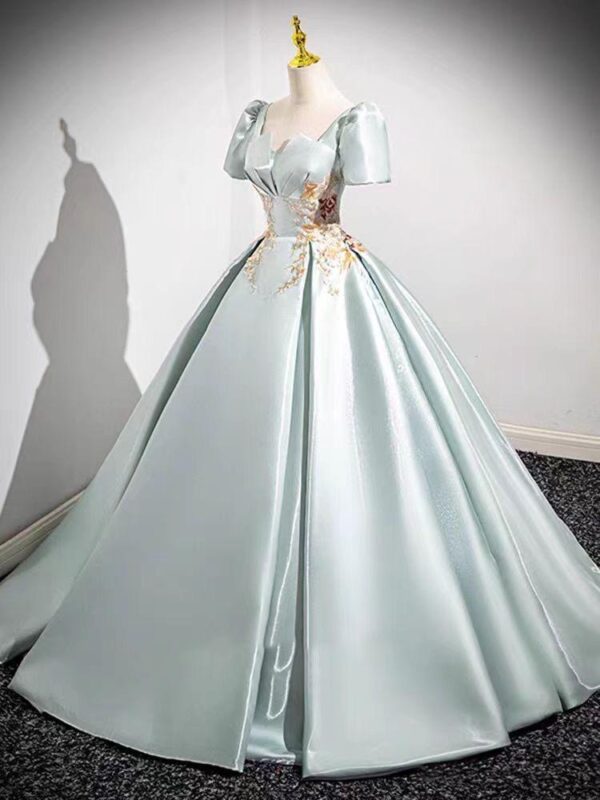 ZX-422 Elegant Spring Velvet Bride Engagement Wedding Dress Long Sleeves Toast Evening Ball Gown