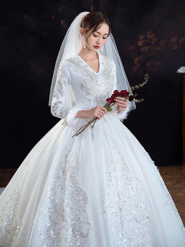 Luxury Beadings Wedding Dress Shiny Sequins Long Sleeves Sweetheart Sweep Train Gowns - Image 2