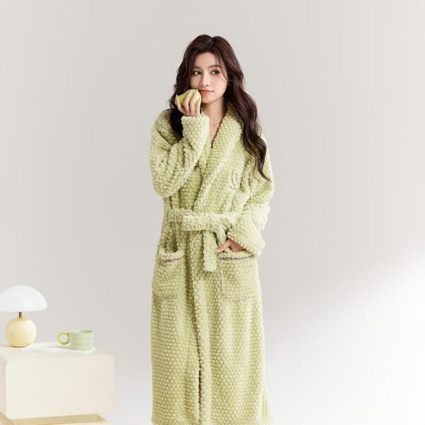 Flagship store nightgown pyjamas women's winter thickened flannel bathrobe spring and autumn plush long men's couple coral velvet bathrobe - Image 5