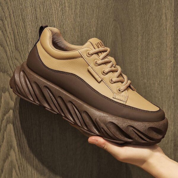 Men's shoes new fashion casual shoes thick sole height increasing casual shoes student comfortable fashion shoes durable Mojing convenient fashion shoes