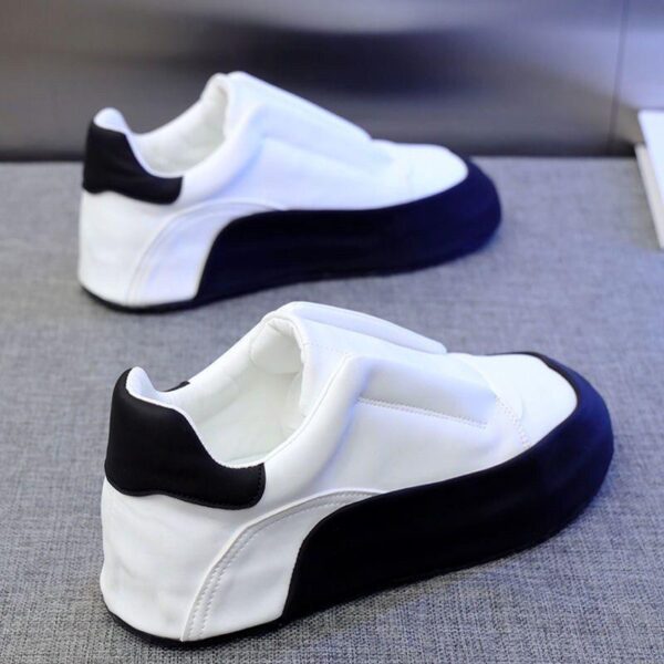 Genuine leather versatile non-slip odour-proof 2024 spring and autumn ins breathable running thick-soled leather sports leisure Little White Shoes Men