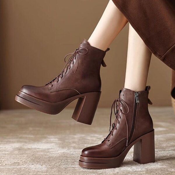 Woodpecker high-heeled Martin boots women's thick-soled thick-heeled boots waterproof platform lace-up vintage temperament leather short boots