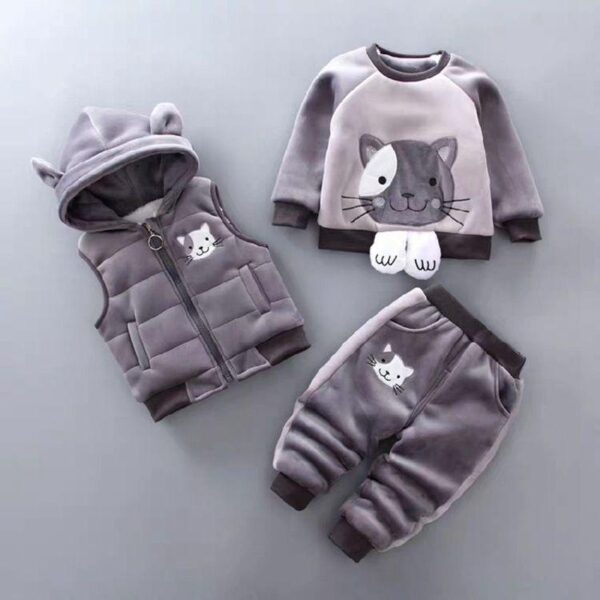 Autumn and winter clothing middle school boys and girls baby plush set 0-4 years old girls spring and autumn clothes 3 Children's vest three-piece set