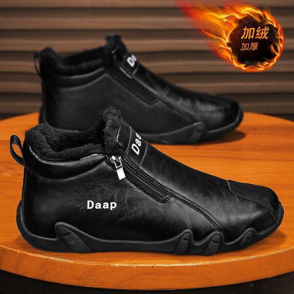 Men's shoes winter new waterproof non-slip workwear board shoes trendy versatile plush men's one-pedal casual leather shoes winter exchange