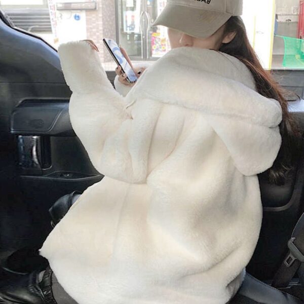 Korean version of the new 2024 plush fur coat women's winter long loose imitation otter rabbit thickened rabbit fur hooded coat