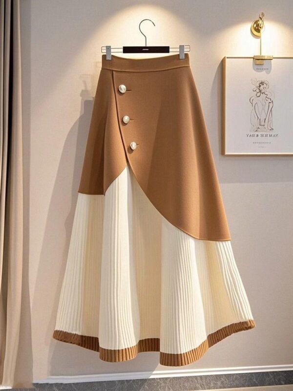 Vintage coffee white contrast colour half-length skirt autumn and winter high-end European goods foreign fashion half-skirt design sense A-character Woman with a long skirt