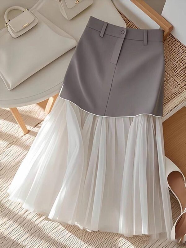 French high-end gray stitching high-waisted pleated pleated skirt 2024 slimming new design chic skirt price reduction to make up for the difference Complete