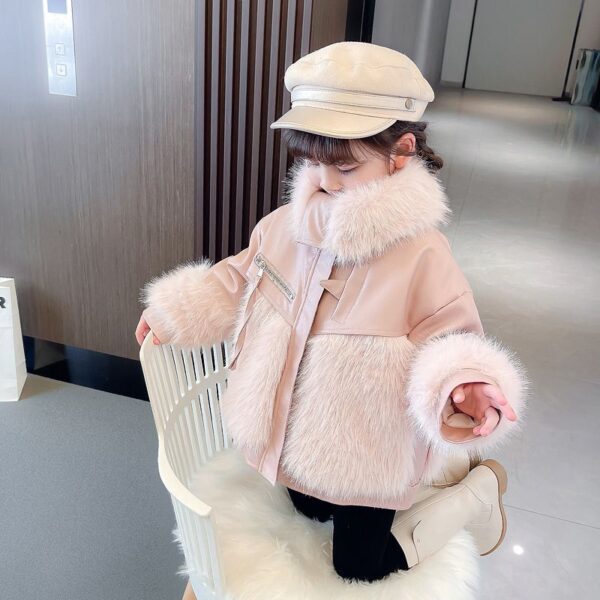 Girls' fur winter jacket 2024 children's short fur cotton jacket thickened baby girl Korean version cotton wool sweater