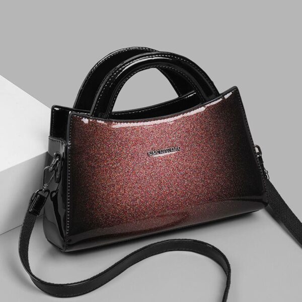 Fashionable high-end patent leather high-quality bag women's 2023 new versatile casual Korean temperament hand-held cross-body small square bag