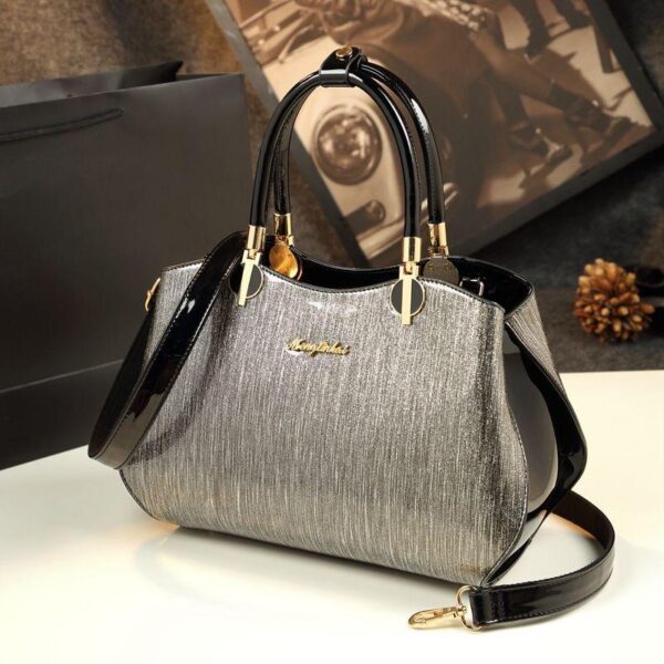 Bag women's 2024 new fashion handbag patent leather personalised women's bag armpit bag genuine leather texture cross-body bag - Image 3