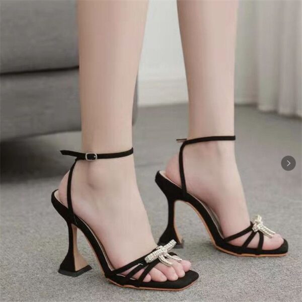 European and American square toe sandals women's thin high heels 2020 new product rhinestone bow open toe one-word buckle belt large size Roman shoes - Image 3